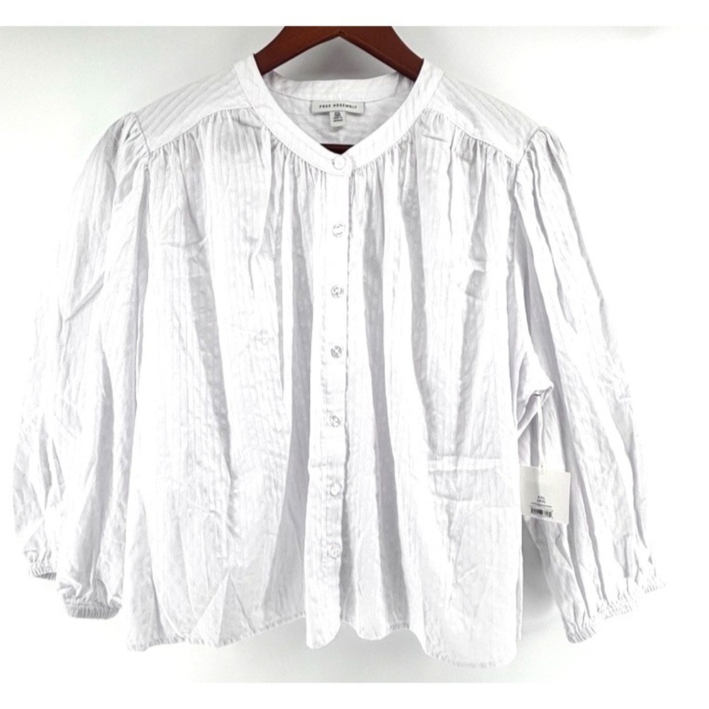 Free Assembly White Pintuck Stripe Peasant Blouse Sz XXL  20 Button Front NEW